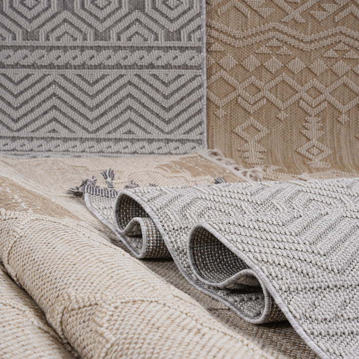 DTY Signature Collection 8X10 White/White /Traditional Indoor/Outdoor Area Rug - DTYStore