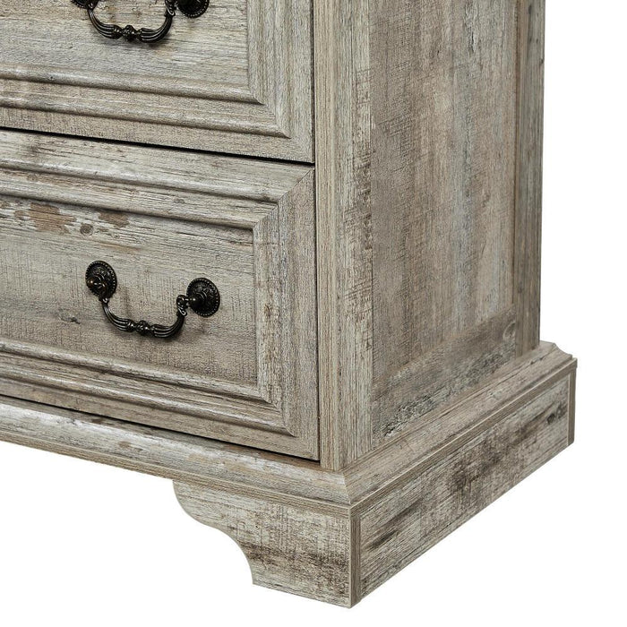 Farmhouse 7 Drawers Dresser for Bedroom, Rustic Chest of Drawers with Natural Texture, Vintage Design, Storage Dressers Organizer for Bedroom, Living Room, Hallway, Antique White